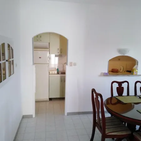 Klara Apartment *